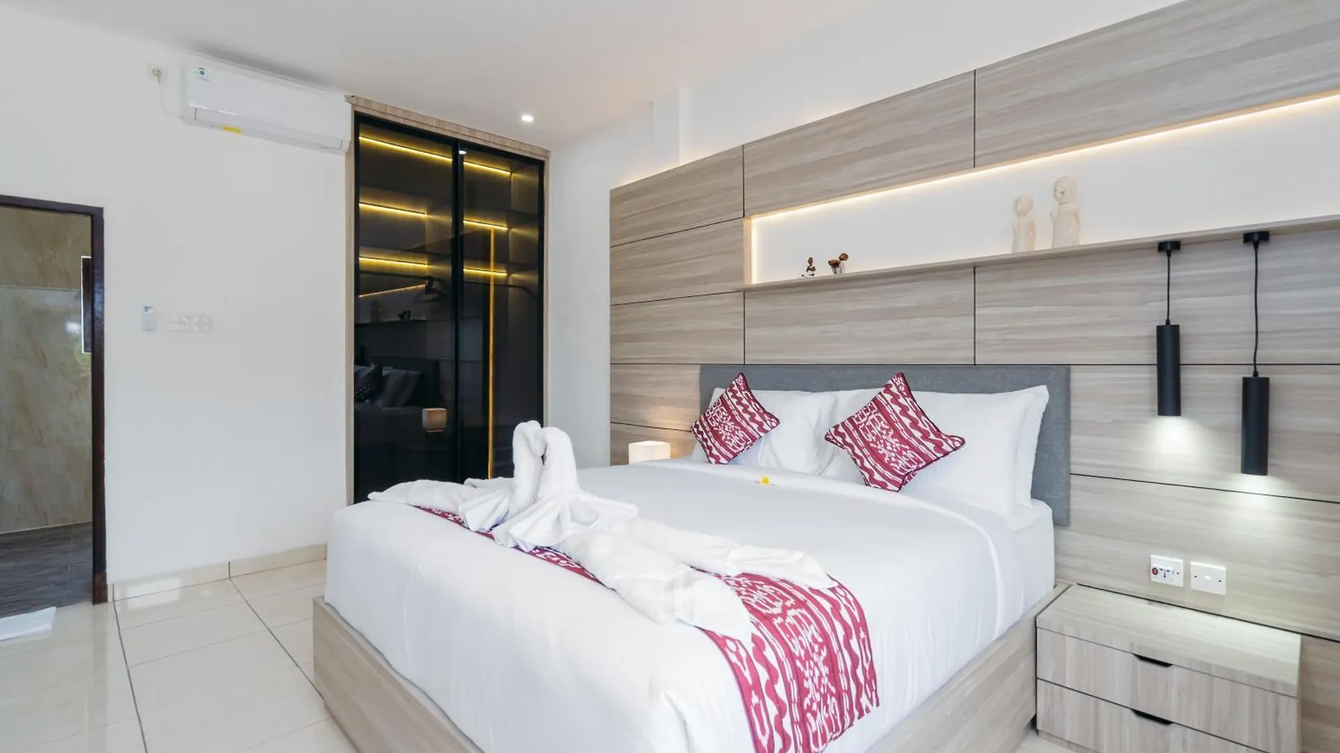 Villa Crystal 9B Seminyak 0*,