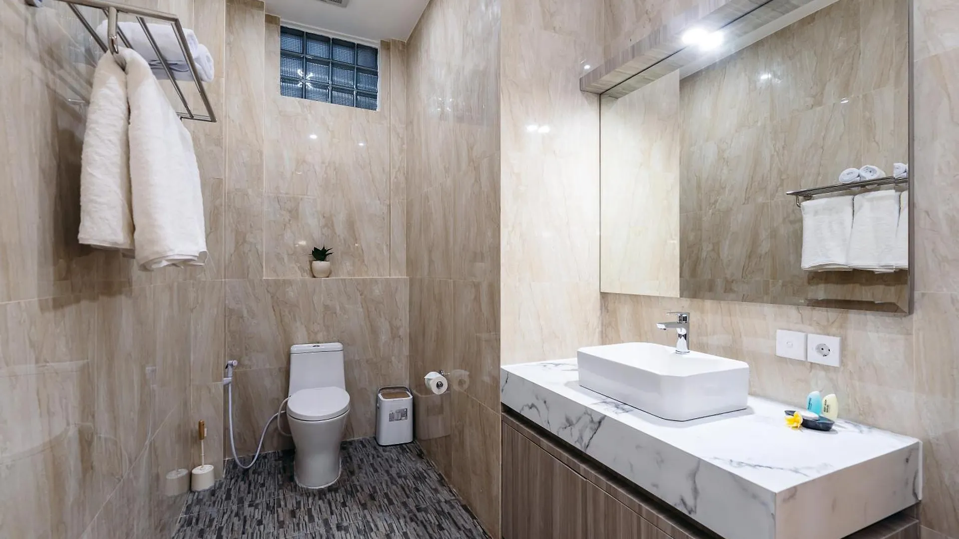 Villa Crystal 9B Seminyak 0*,
