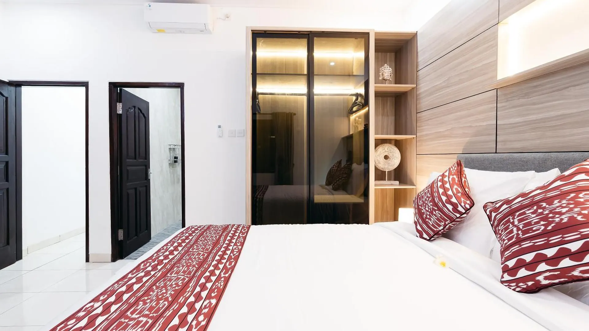 Villa Crystal 9B Seminyak