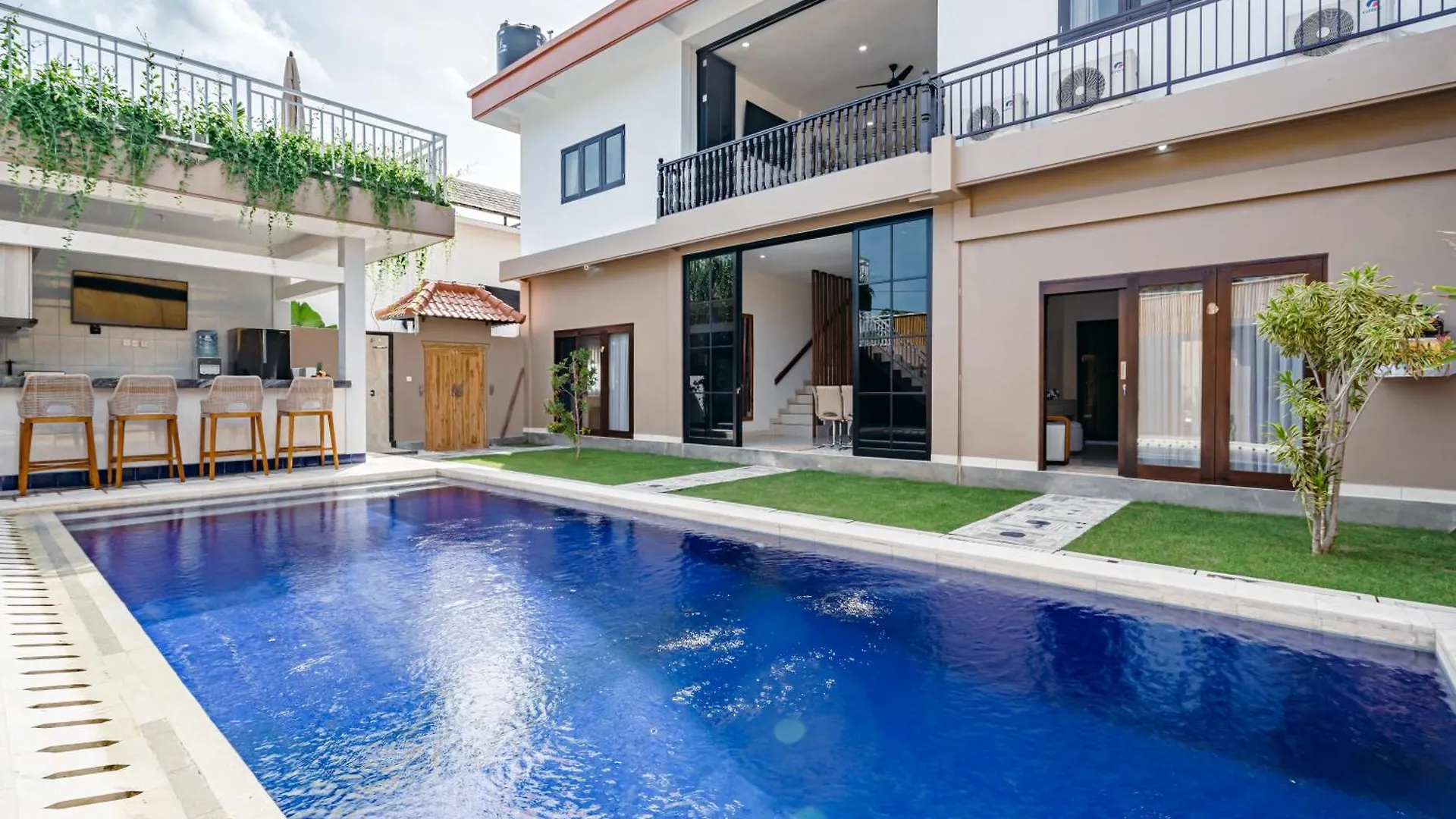 Villa Crystal 9B Seminyak 0*,